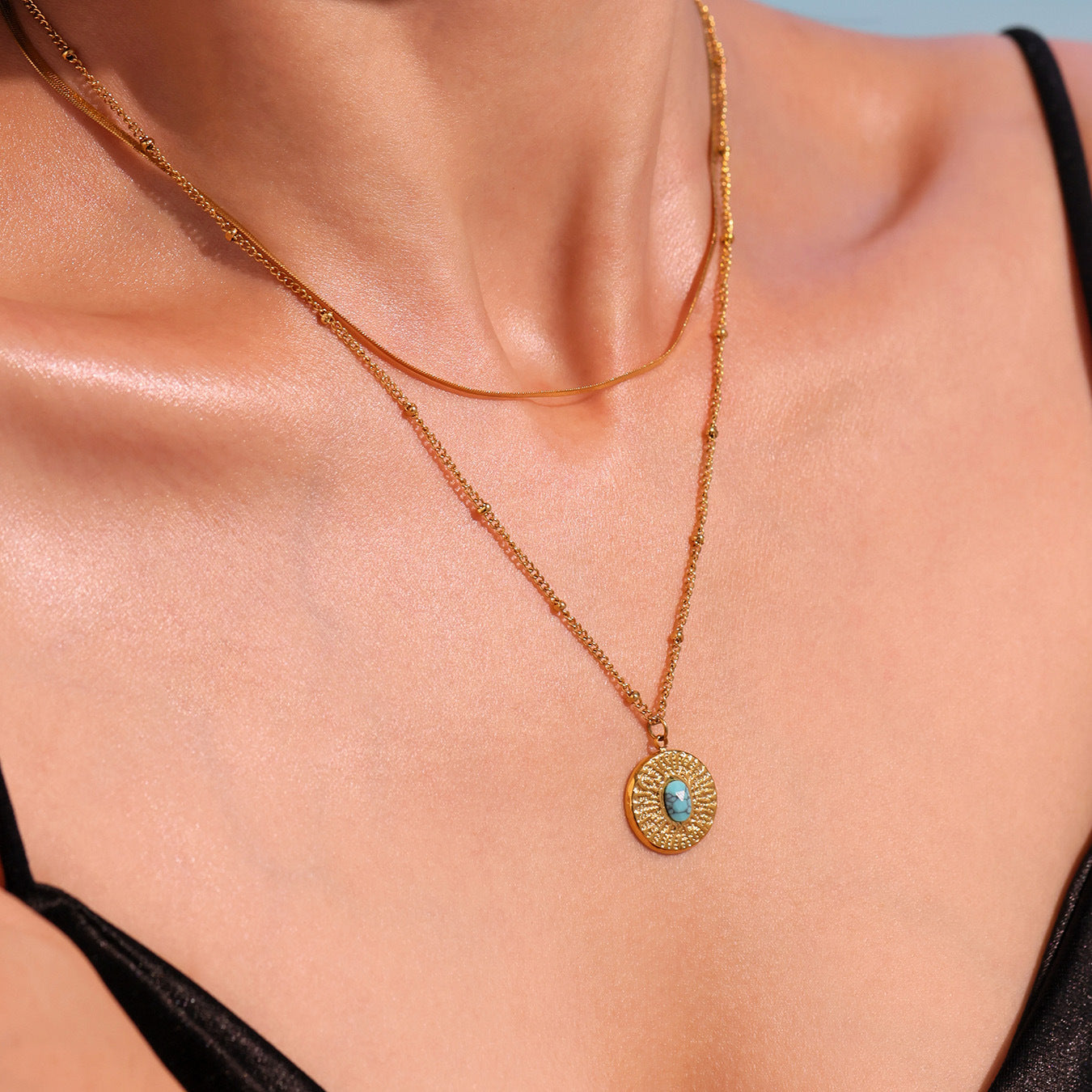 Gold-inlaid blue turquoise wealth protection chain